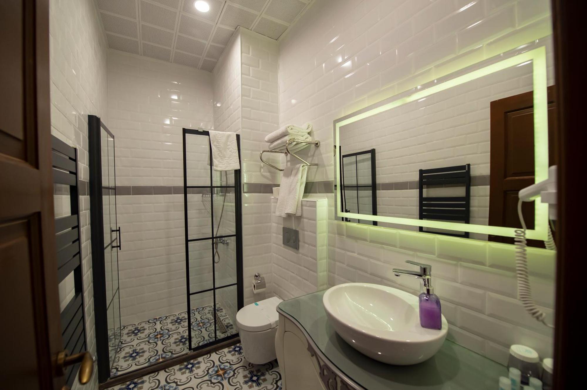 Ve Hotels Beylerbeyi Sarayi Kars Exterior foto